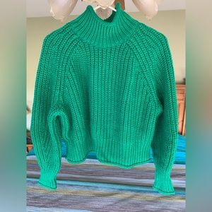 Chunky knit emerald green H&M sweater